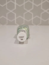 Load image into Gallery viewer, Essie Peppermint Condition Nail Lacquer 1654