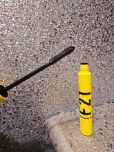 Load image into Gallery viewer, F21 Forever 21 Volumizing Mascara (black)