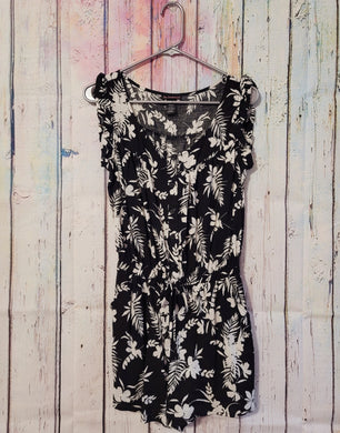 Black & White Tropical Floral Print Romper (medium)