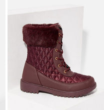 Load image into Gallery viewer, Louna Cold Weather Boot (2 colors)